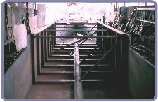 Knees on bottom plate