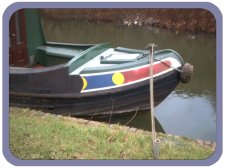 90s bow, all curves in proportion