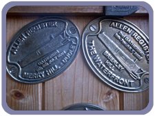 Allen gathering plaques