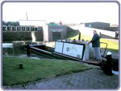 Left Brades under power: Turned onto the Old line as if one boat