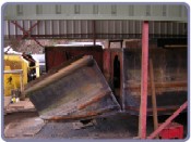 Only bottom plate still fixed: cut from inside